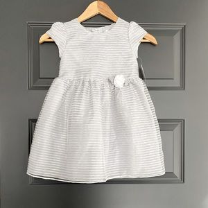 *2 for 20$* NWT dress size 5T